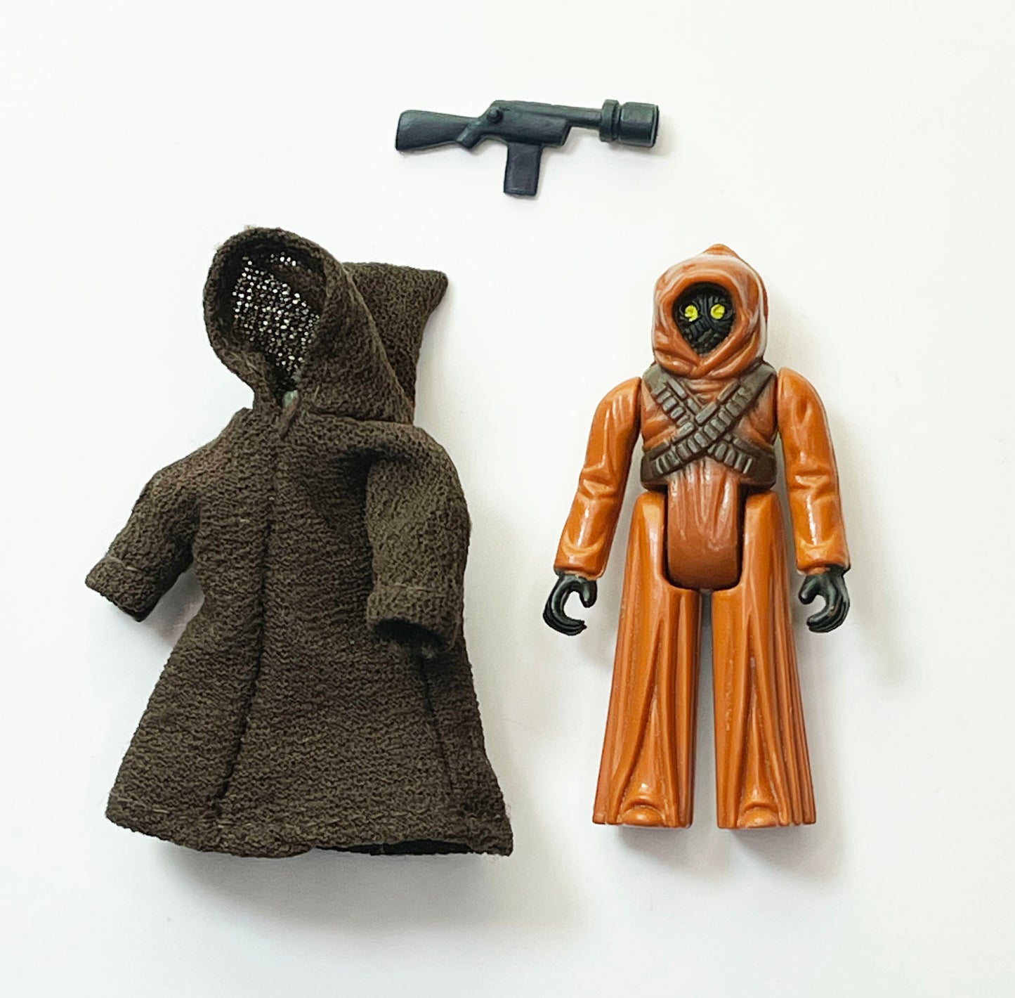 STAR WARS: JAWA Original blaster and robe! 1977